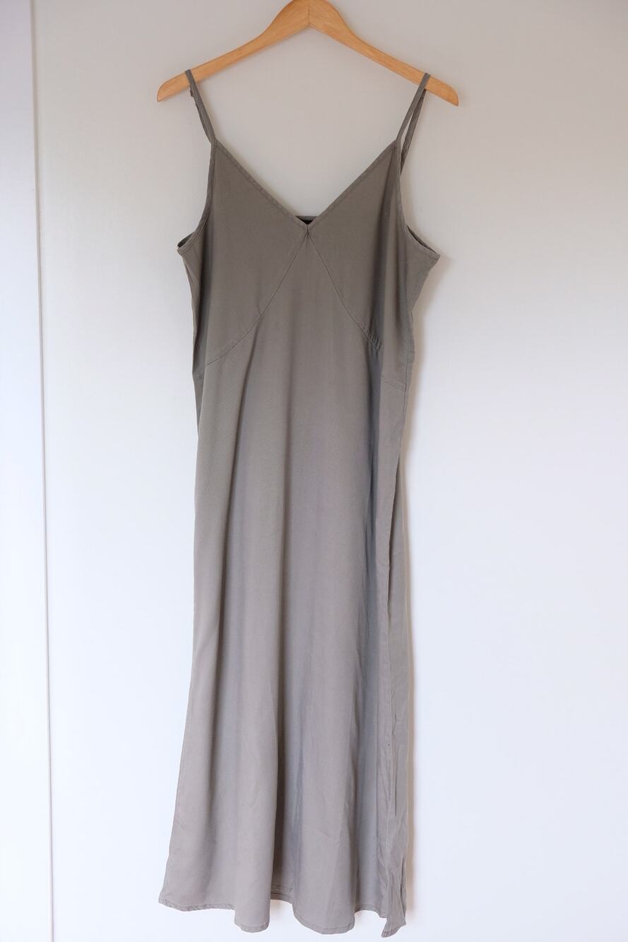 Quince Tencel Lyocell Slip Maxi Dress Size L Sage Green NWT Quiet Luxury
